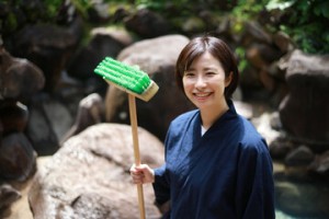 宿泊施設の大浴場清掃　（別府市/上人）